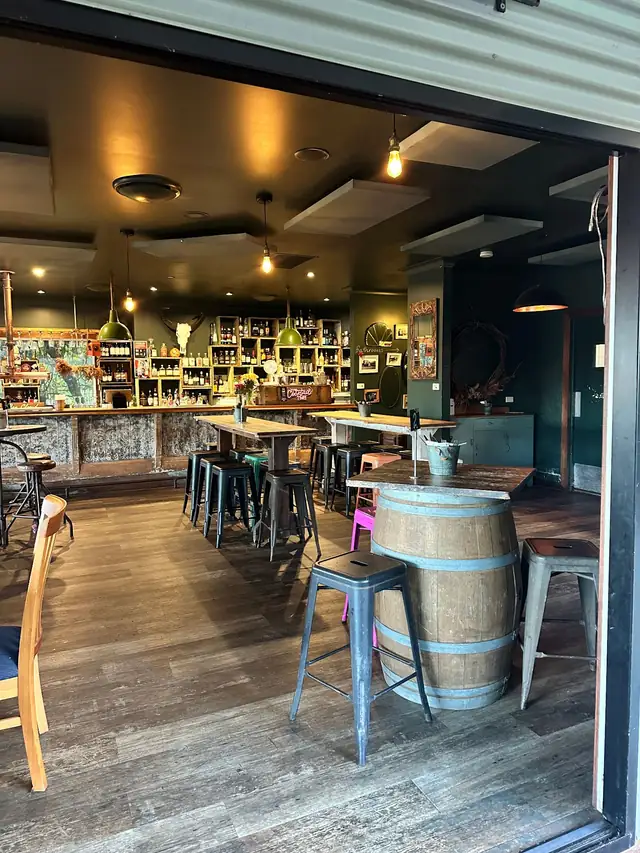 Inside seating area at Harvest Milton