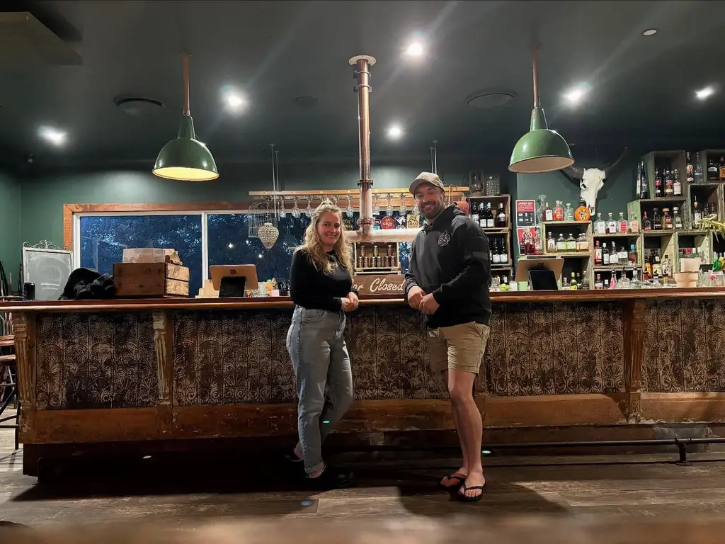 Wade and Kate, owners of Harvest Milton